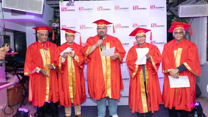 (L-R) Vipul Mehta, Yagnesh Sanghrajka, Sanjay Mehta, Jayesh Parekh, Dinkar Suri