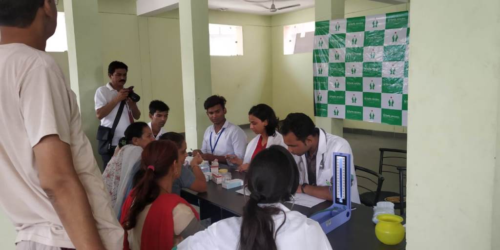 'Mega Health Camp' in Hissar offered Free Medical services to over 700 people