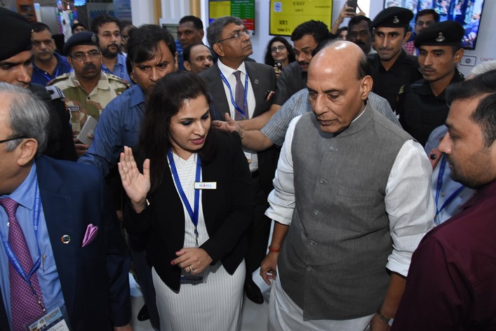 Minister of Defence, Rajnath Singh visits Globus Infocom at the India International Security Expo, 2019