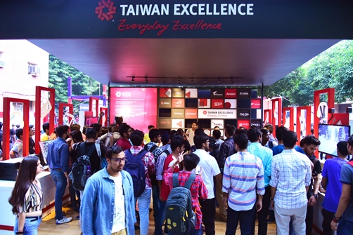 Taiwan Excellence makes its way into youngsters’ hearts with uber cool tech products and smart solutions at IIT Delhi’s Rendezvous