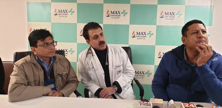CPR administration by neighbours saved life of a 49-year-old man after sudden cardiac arrest