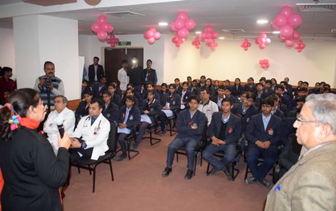 Paras Hospital Gurugram creates awareness on World Cancer Day with students and survivors