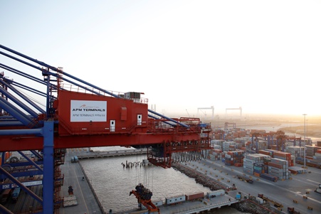 APM Terminals Pipavav offers Free Container Storage service at the port