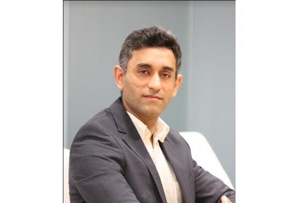 Mr. Sumant Kakaria, Ceo and Co-founder, Solethreads