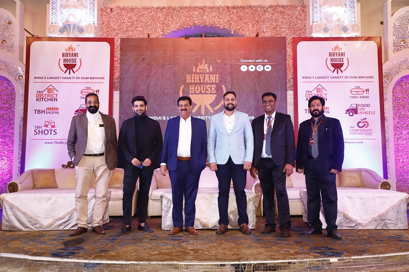(L-R)SK Jain, Abhinav Kumar, Sanjeev Kumar, Sarvesh Chaubey, Ram Nivas Sahi, Mukesh Yadav