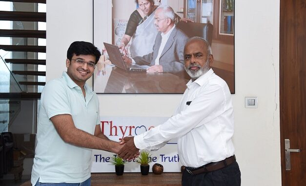 (L to R) Mr. Siddharth Shah, Co. Founder & CEO, API Holdings Ltd _ shakes hands with Dr. A Velumani, Chairman & MD of Thyrocare after signing the agreement of acquisition