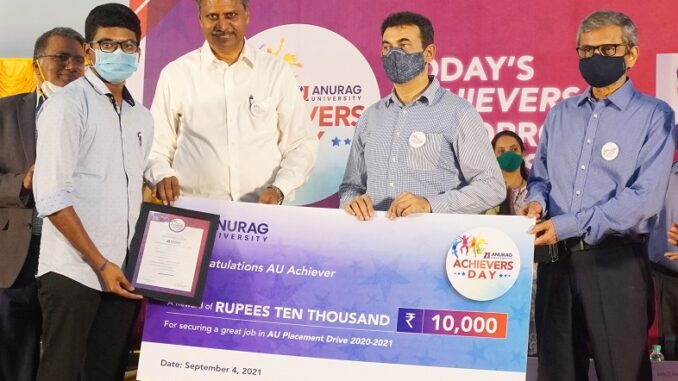 Vasi Reddy Anirudh, who got package of Rs 15 lakh seen being felicitated by Jayesh Ranjan