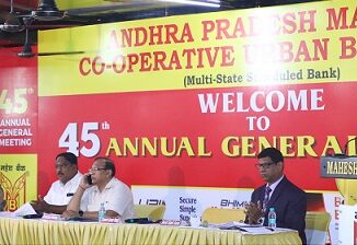 Shri Ramesh Kumar Bung, Chairman, Andhra Pradesh Mahesh Co-Operative Urban Bank Ltd., addressing the shareholders at the 45th Annual General Meeting, today