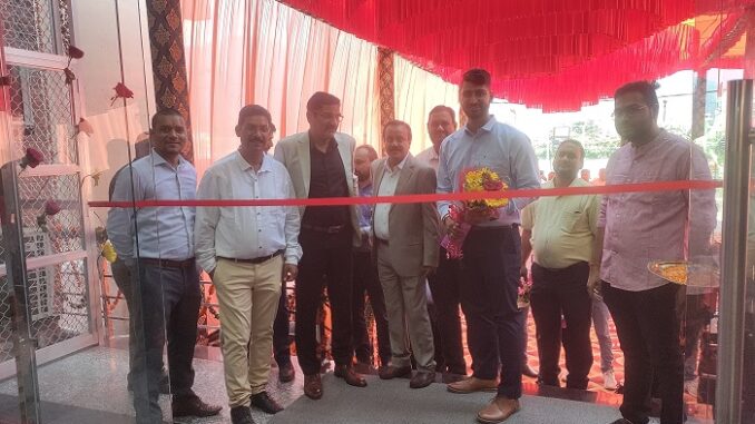 Mr. Vivek Gupta, Sr. General Manager & Mr. Gyanendra Vir Pratihar, General Manager - Somany Ceramics Ltd. inaugrating the latest Duragres Lounge in Rishikesh