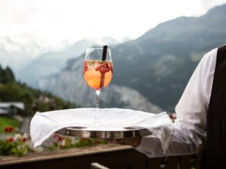 What Are the Best Paying Luxury Hospitality Jobs?