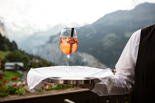 What Are the Best Paying Luxury Hospitality Jobs?