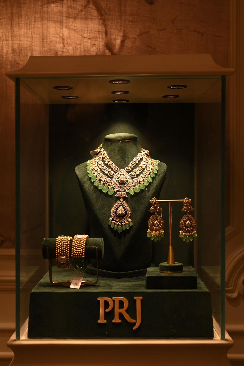 Prithviraj Jewels Unveils Luxurious New Store in South Extension 1