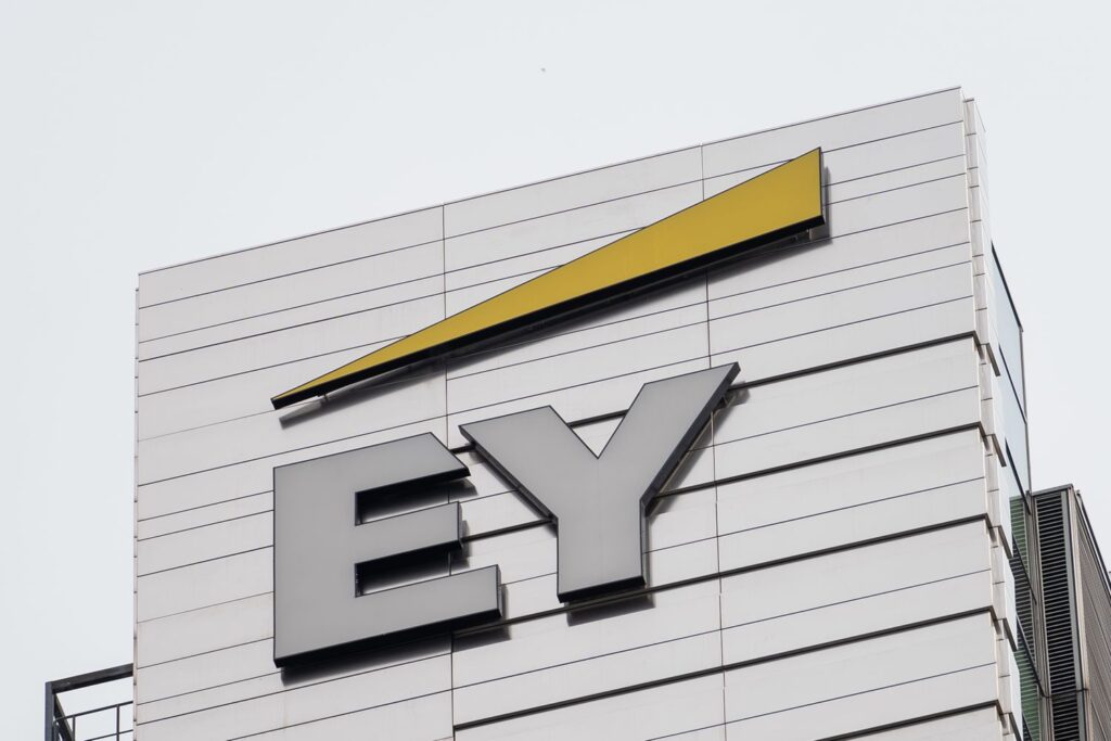 EY Joins Hands with National Association for the Blind to Launch ‘Talking Books’