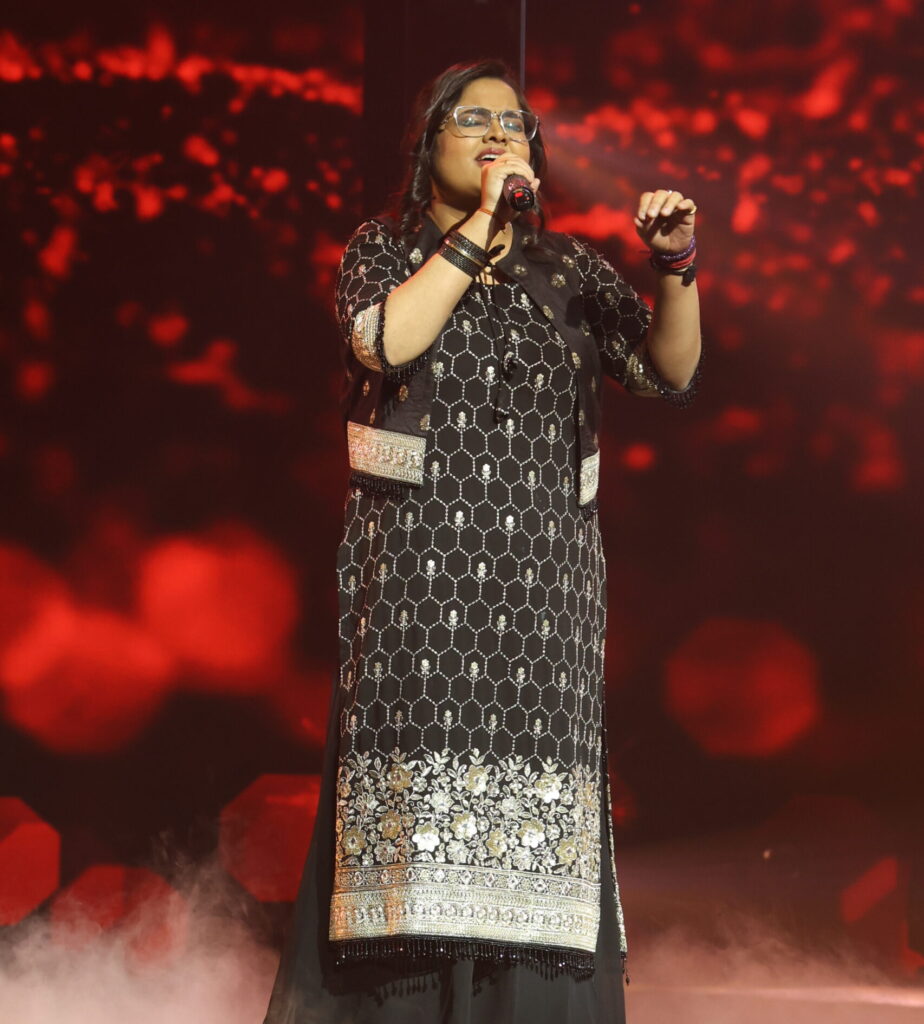 Indian Idol 15’s Ritika Celebrates Unforgettable Moment with Lata Mangeshkar