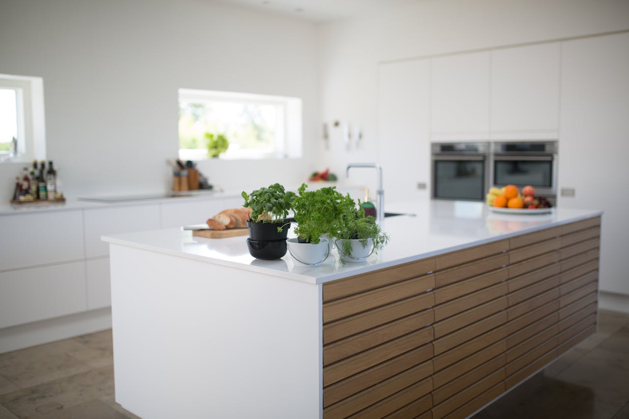 Kitchen Solutions for Seniors, Unknown Benefits of Buying a Tiny Home