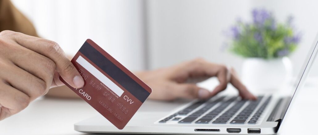 Smart Cards and Payment Gateways Smart Cards and Payment Gateways, Credit Card Debt, E-Commerce Success
