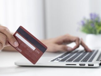 Smart Cards and Payment Gateways, Credit Card Debt, E-Commerce Success