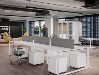work ethic, Workplaces in the UAE