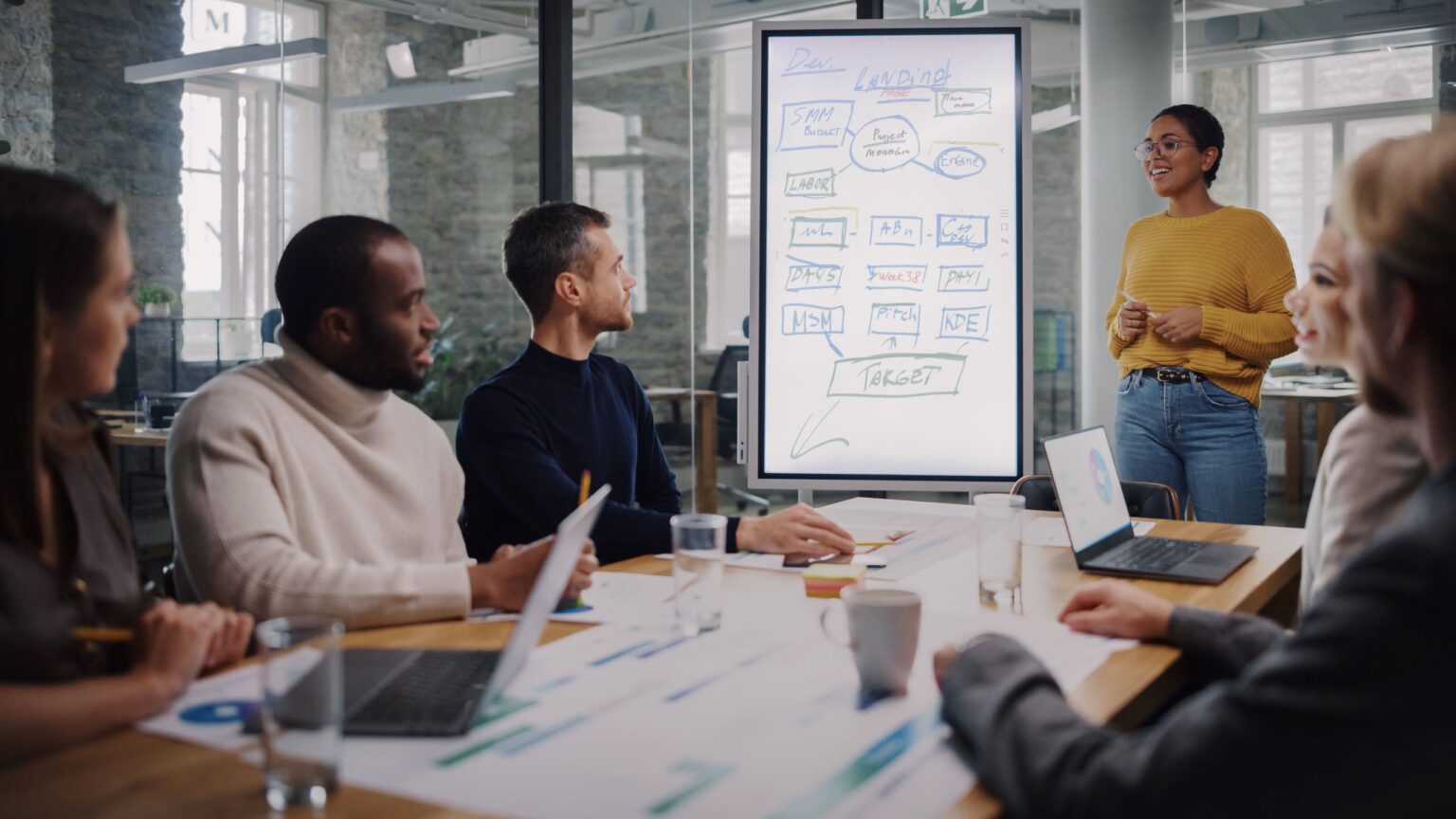 Essential Tips for Project Managers to Enhance Team Productivity 