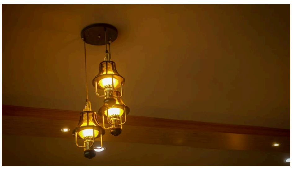 Minimalist and Invisible Fixtures