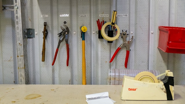 gunnar-ridderstrom-2TUmBIp6a2g-unsplash Key Considerations for Choosing Equipment and Materials in Modern Projects