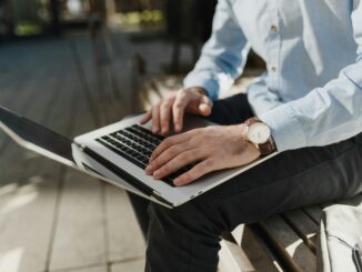 Smart Entrepreneurs, Online Travel Agencies vs Direct Booking