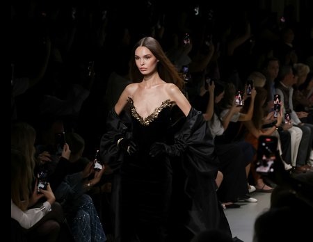 Shantnu Nikhil couture at Moscow Fashion Week