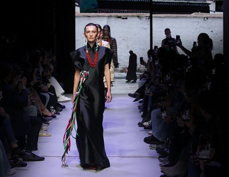 subai-china-at-moscow-fashion-week.