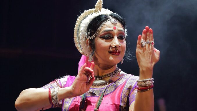 Anantha Katha celebrates eternal tales through Odissi by award-winning dancer Vinod Kevin Bachan
