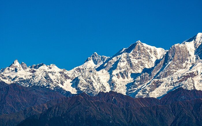 Can You See the World's Tallest Peak, Mt. Everest, From a Plane Can You See the World's Tallest Peak, Mt. Everest, From a Plane