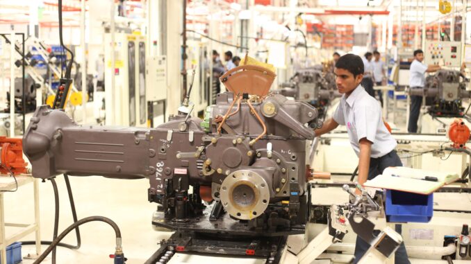  Prime Minister Shri Narendra Modi inaugurates MAHINDRA TRACTORS SKILL DEVELOPMENT CENTRE in Gadchiroli