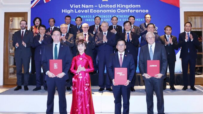 Vietjet Finalises 100 Airbus Aircraft and US dollar3.8 billion Rolls-Royce Engine Orders to Drive Global Expansion