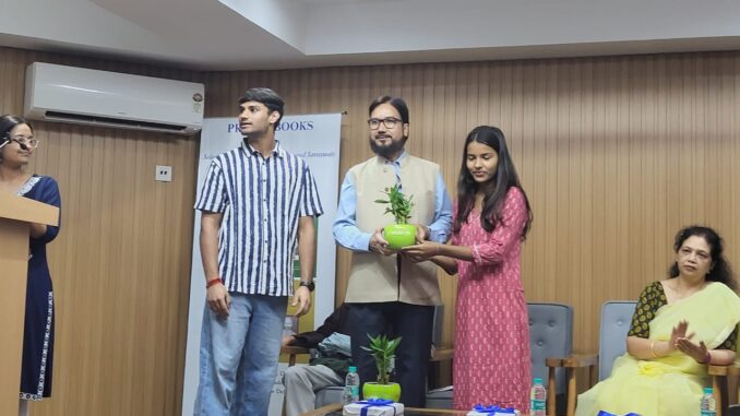 Smiling Tree Associates with Hindu College’s Political Science Department for Green Initiative