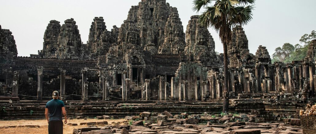 Top 10 Southeast Asian Destinations for 2026: Culture, Nature, and Wellness Top 10 Southeast Asian Destinations for 2026: Culture, Nature, and Wellness