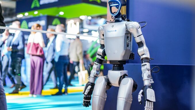 Capgemini and Orano deploy the first intelligent humanoid robot in the nuclear sector