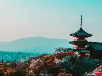 A Complete Travel Guide to Kyoto