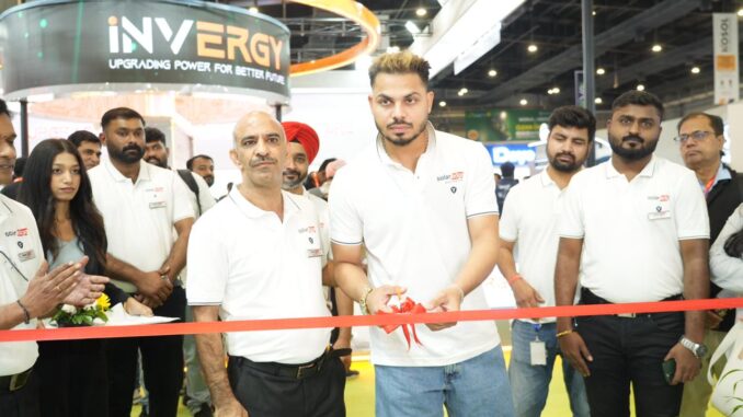 Cricketer Ashutosh Sharma launches SolarEdge’s Futuristic Home Hub Inverter at Renewable Energy Expo 2025