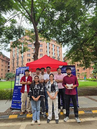 Three College Students Introduce a Smart Cab-Pooling Solution to Ease Delhi-NCR Traffic