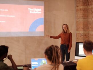 AI-Driven Decision-Making in Business: Transforming How Organizations Plan, Act, and Grow