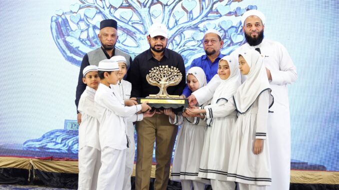 MS Education Academy Honours Munawar Zama with Murabbi Award on Himmat Day