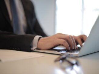 email marketing, Cross-Channel Engagement