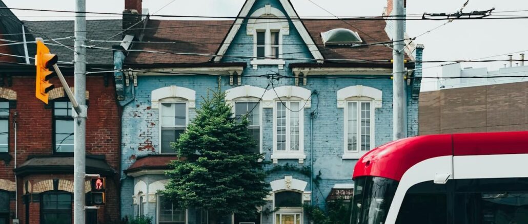 premium kitchen renovation in toronto