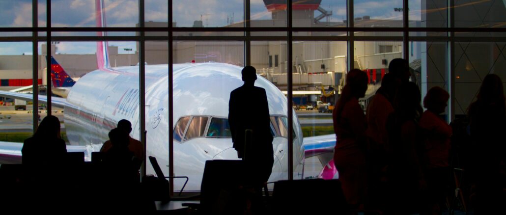 Travel Smart in Uncertain Time