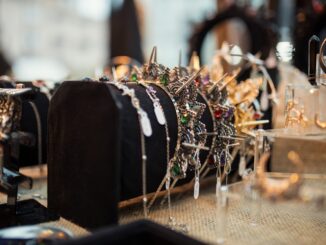 Explore the beauty of lab grown diamonds in Malaysia for weddings. Discover jewelry ideas that enhance every celebration.