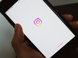 Compare the best Instagram recent mutual trackers in 2026. See how DolphinRadar, Inflact, Crowdfire, Social Blade, Iconosquare, FollowMeter, and Snoopreport stack up for tracking public Instagram mutual follows.