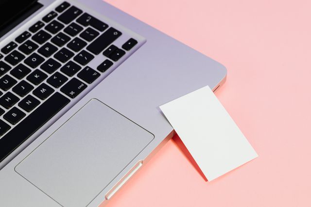 How Digital Business Cards Are Reshaping Corporate Networking Etiquette