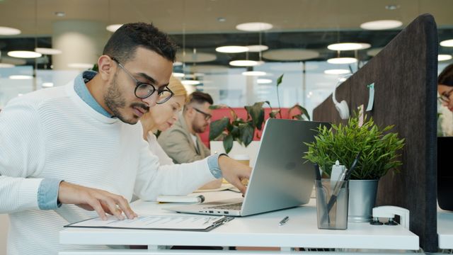 How to Avoid Worker Misclassification in Global Teams
