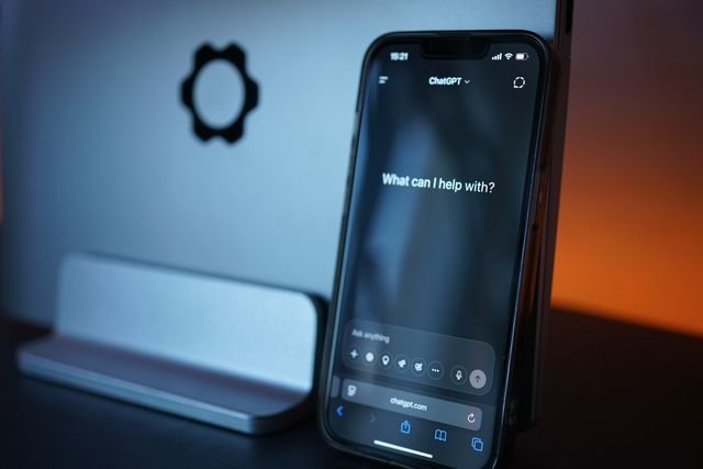 The Growing Role of AI Voice Generation in Modern Digital Communication